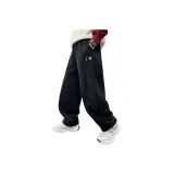 Чёрные спортивные брюки