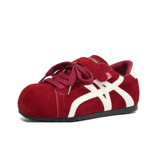 DAPHNE Low Топ Повседневная обувь Женская