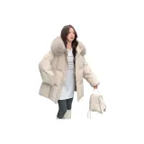 Светло-желтый