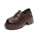 Коричневый