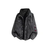 Чёрный с серым капюшоном и чёрная шапка