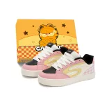 Кремово-розовый