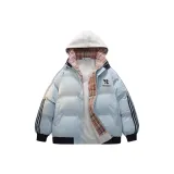 Светло-голубой