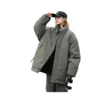 Темно-зеленый