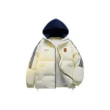 Светло-жёлтый