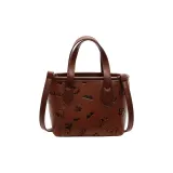 Коричневый