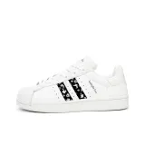 Панда белый