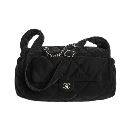 CHANEL NEIGE Ski Series Велюр Effect Нейлон Плечевая сумка Экстра-большая Женская Черная