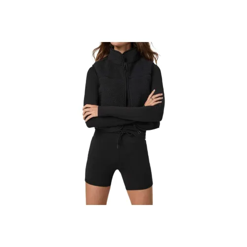 Vuori Женские жилеты