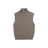 Светло-коричневый