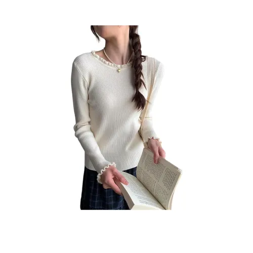 Puppytown Абрикос Женские T-рубашки