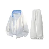 Белый топ + бело-серые штаны Фотиния