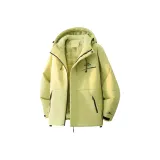 Оливковый зеленый