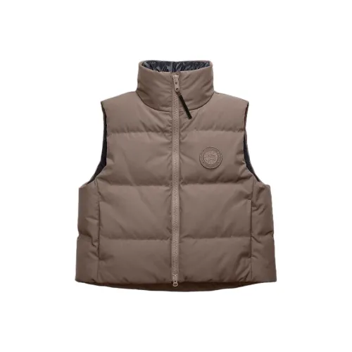 Canada Goose Легкие Пуховые жилеты Женские