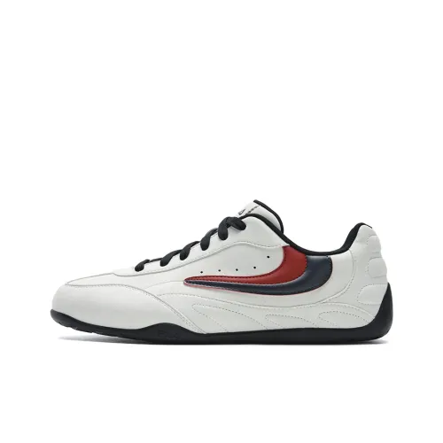 FILA HYPER Повседневная обувь Низкий топ Белый агат Серый Мужской