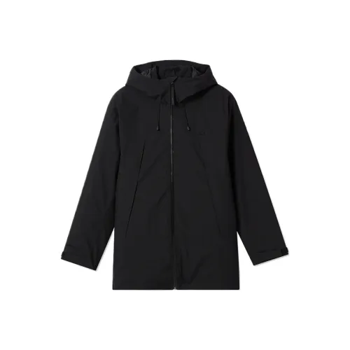 Lacoste Пуховики и зимние пальто Мужской