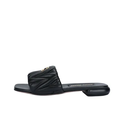 MIU MIU Matelassé Слипоны Женские Черные