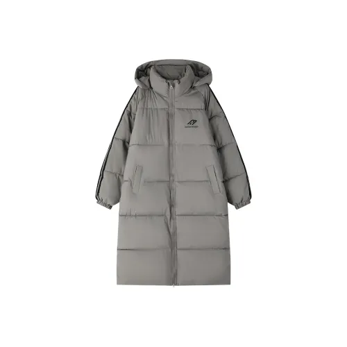 IWZI Женские пуховики