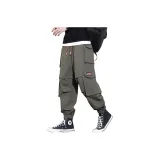 Армейский зеленый