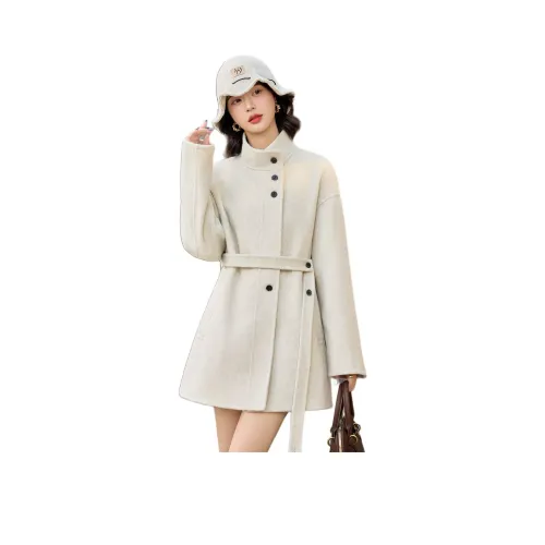 Kangaroo Экрю Женское Пальто