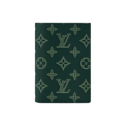LOUIS VUITTON Monogram SHADOW Коровья кожа Держатель для паспорта Мужской Зеленый