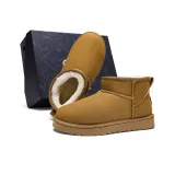 Светло-коричневый