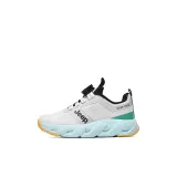 Айвори Белый Зеленый