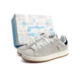 Чёрный, белый, серый.