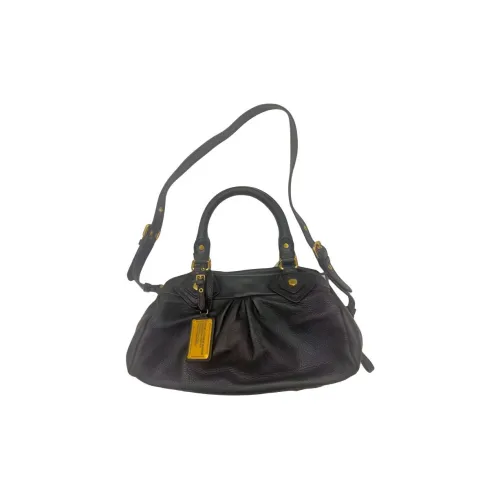 MARC JACOBS Телячья кожа Сумка через плечо Стандартная Женская Черная