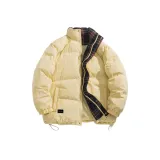 Светло-желтый