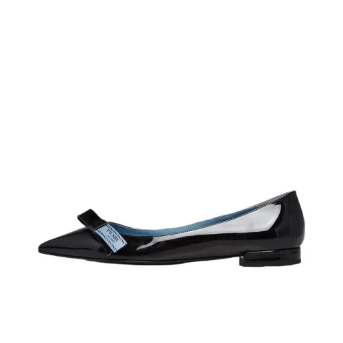 PRADA Повседневная обувь Женская Черная