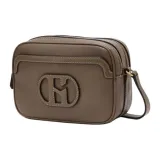 Бежево-желтый