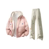 Розовый + Светлый хаки штаны + Светло-серая шляпа