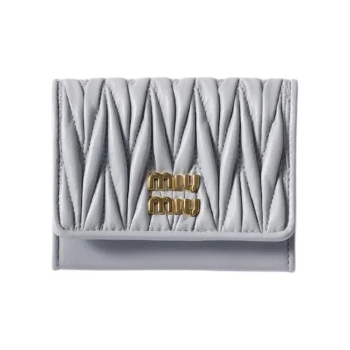 MIU MIU Matelassé Овчина Картхолдер Стандартный Женский Pearl Gray