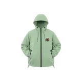 Светло-зеленый