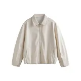 Молочно-белый