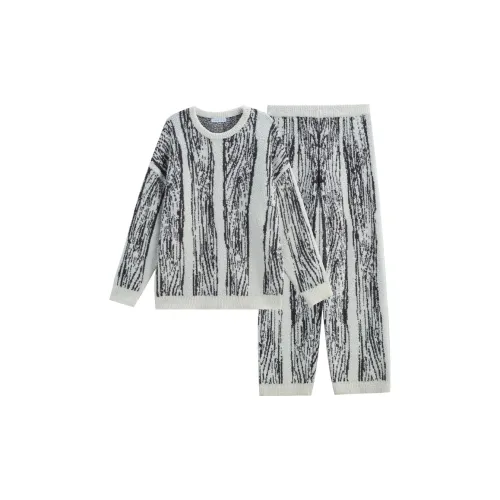 Same Language Пижамный комплект Женские Снежно-белый · Древесный узор