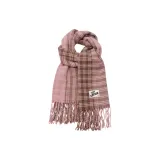 Светло-розовый плед