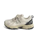 Бежево-серый