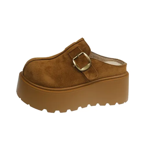 LABON PETER Домашние тапочки Женские