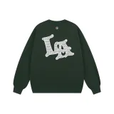 Тёмно-зелёный