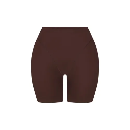 SKIMS FW25 Центральная часть BUTT и охлаждающий эффект для бедер усиливающий эффект MID обхват бедра короткий коррекционное белье низ женские