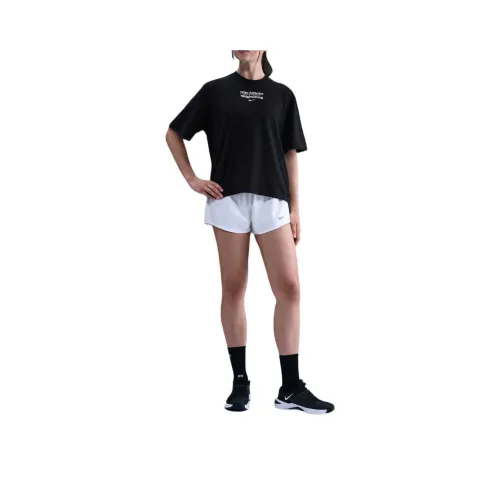 nike Черные Женские T-рубашки