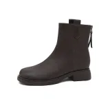 Коричневый