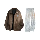 Кофейная куртка + белые тай-дай повседневные штаны