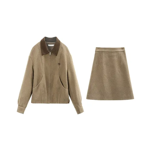 Комплект с юбкой A Paradise For Awakening для женщин