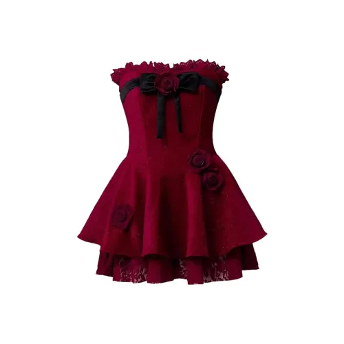 COVT Длинное платье с длинными рукавами женское