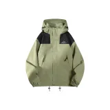 Армейский зеленый (Легкая ветровка)