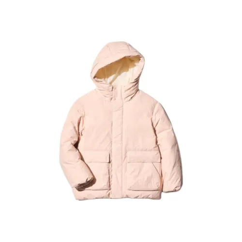 UNIQLO Розовый Kids Пуховики