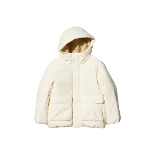 UNIQLO Сливочный Kids Пуховики